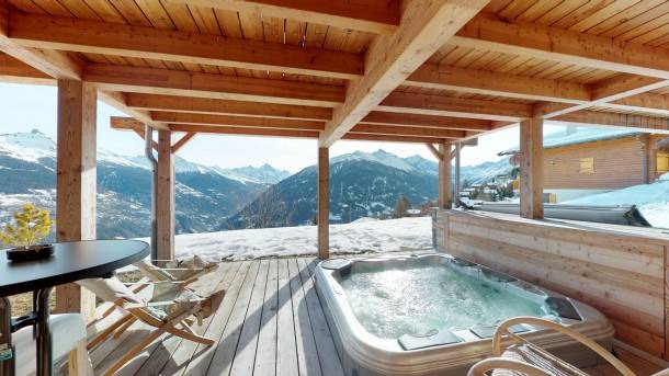 Granges Ski Chalet | 193 m² Chalet ∙ 5 bedrooms ∙ 12 guests