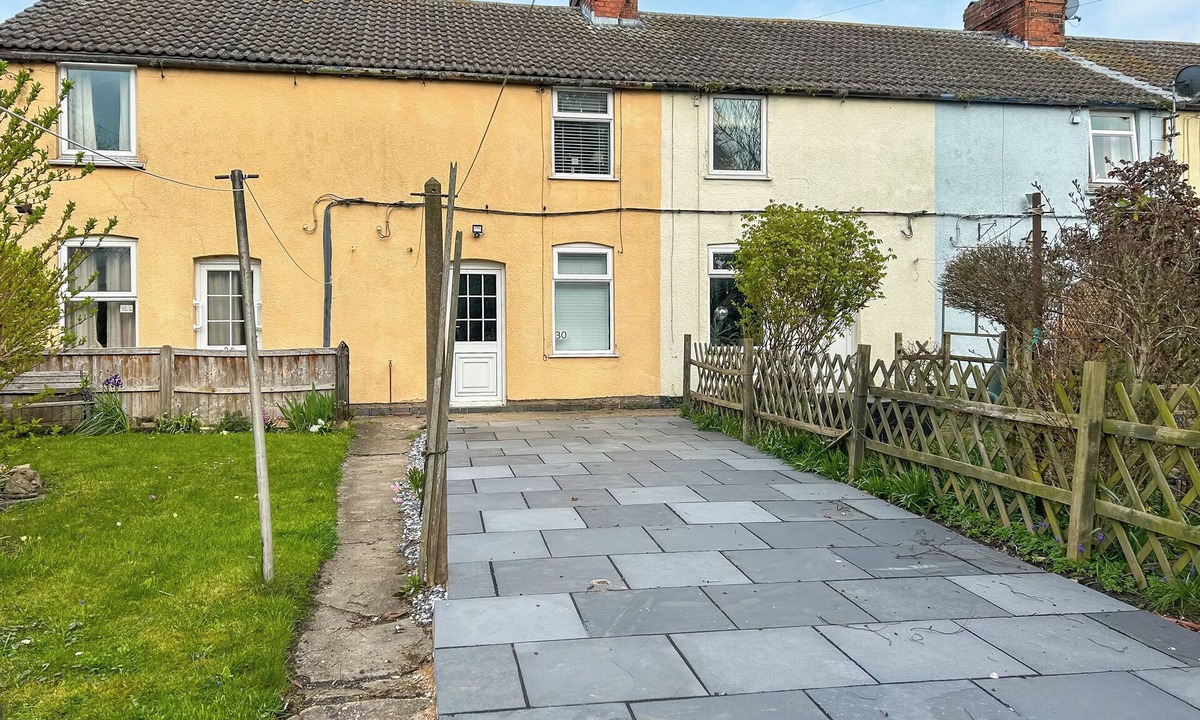 Barkestone Le Vale Cottage | 2 bedroom accommodation in Barnstone