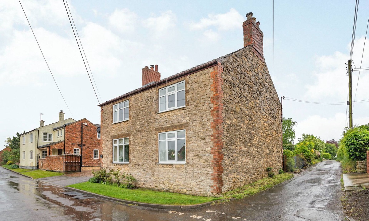 Glentham Cottage | 2 bedroom accommodation in Snitterby