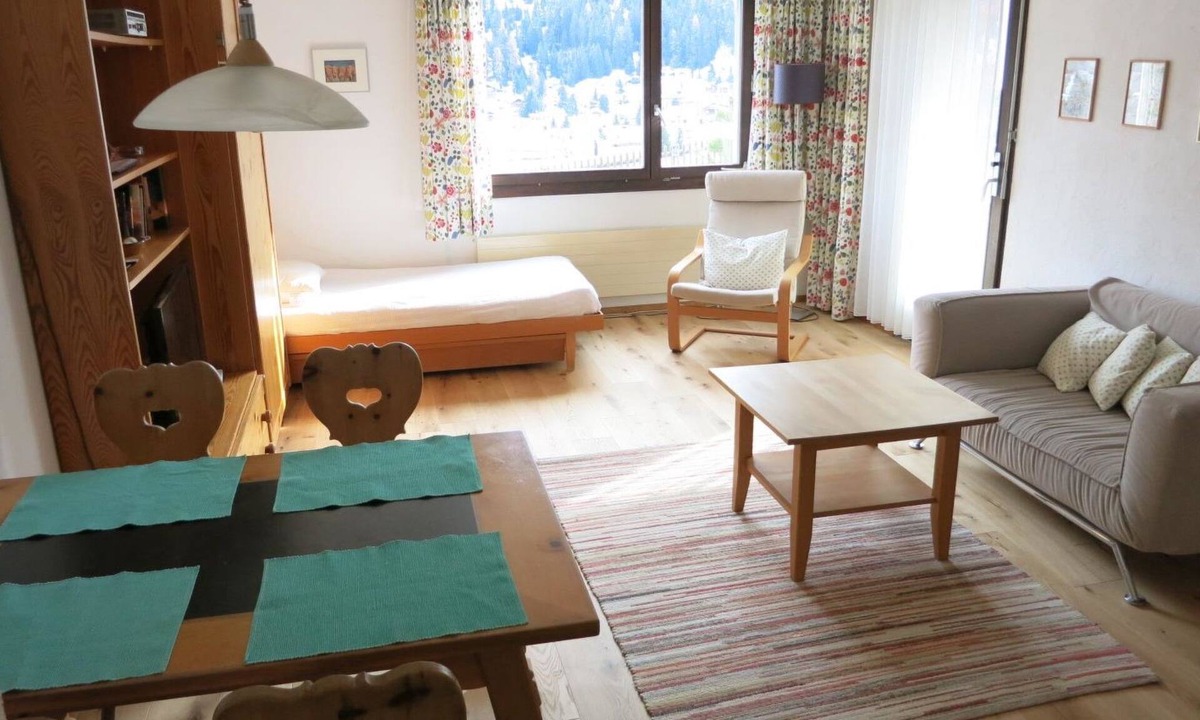 Davos-Platz Apartment | 2-Zimmerwohnung by Interhome