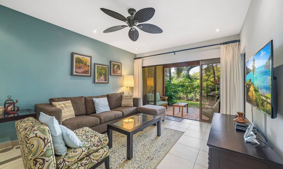 Junquillal Condo | 2BR, 2.5BTH condo w/pool steps from the beach!