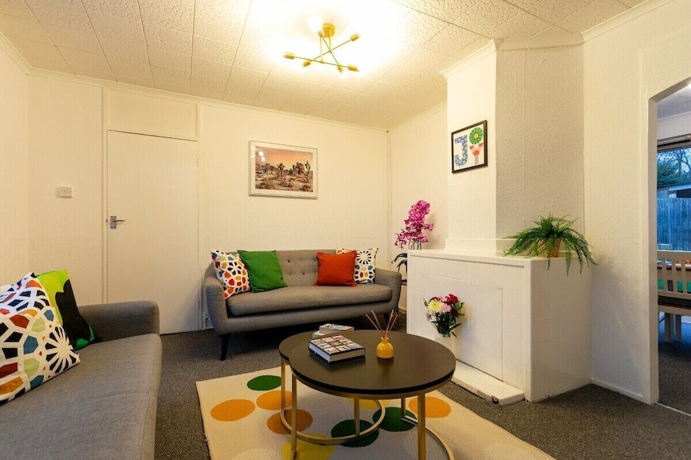 Bramcote House | 3Br-5Guests-Parking-Netflix-10minCentralNottingham