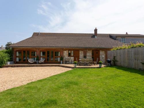 Bembridge House | 4 Bed in Bembridge oc-ic130