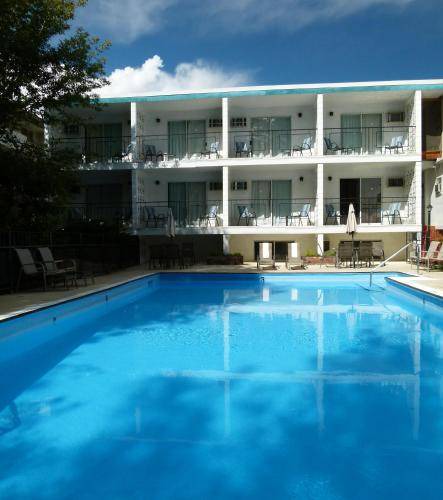 Vernon Hotel | 420 m² Hotel ∙ 2 bedrooms ∙ 8 guests