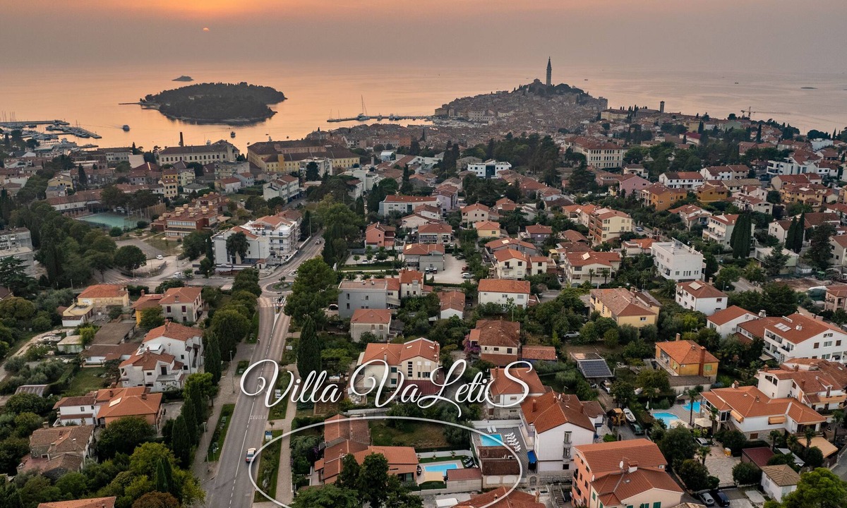 Rovinj House | A 10 minute walk from the historic center or the beach.