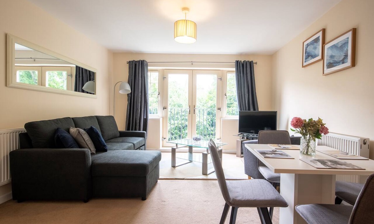 Worksop Apartment | Apartment 4 - Ground, 1 Bed, Sofa Bed, Sleeps 3