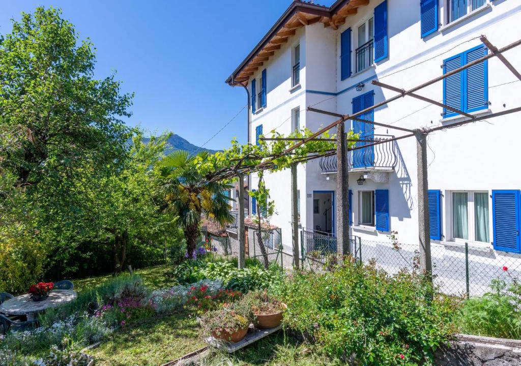 Gera Lario Apartment | Apartment Elisabetta - GLA115 by Interhome