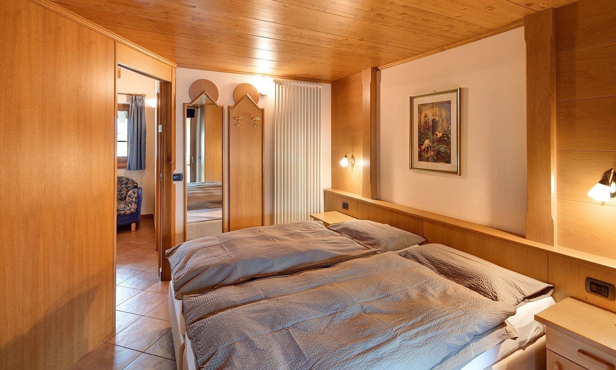 Valtellina Apartment | Apartment Miky House Cassana with Mountain View, Balcony and Wi-Fi