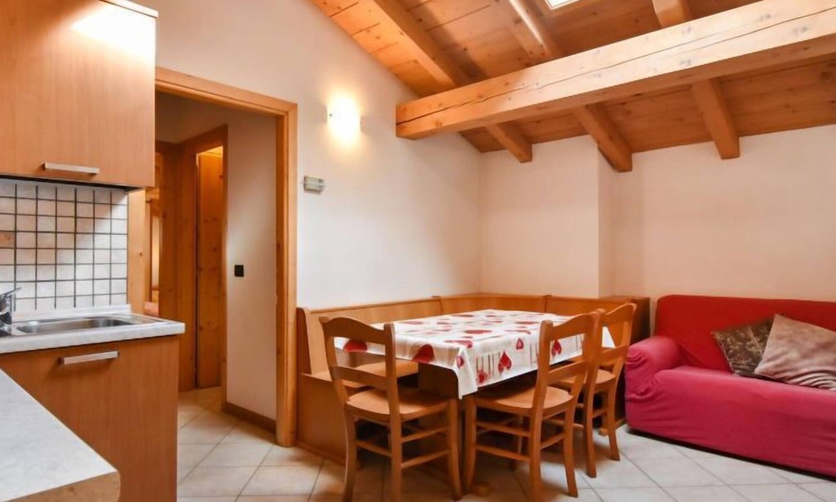 Valtellina Apartment | Apartment Mountain Home in Bormio - 4 persons, 2 bedrooms