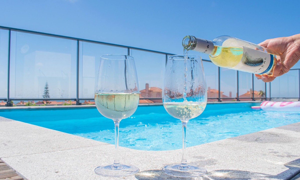 Peniche Apartment | Areia da Consolação - Sea & Pool Apartment