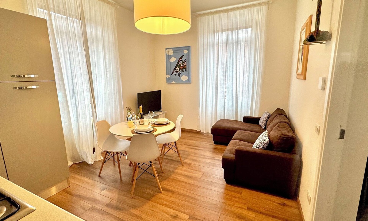 Como Apartment | Art & Elegance Axelparkcomo Suites - Clouds