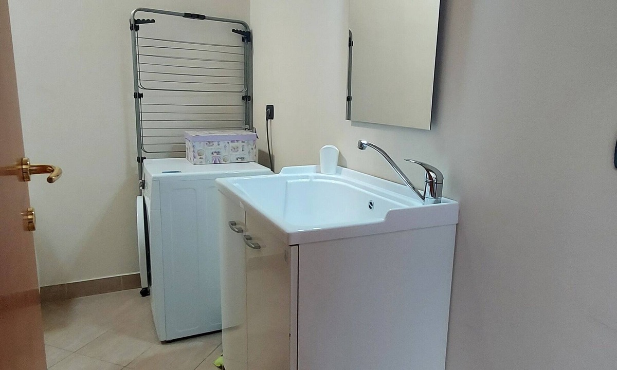 Boltiere Apartment | Attico Soppalcato CON Ascensore Privato