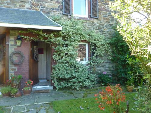 Jalhay House | Au Jardin De Mon Père