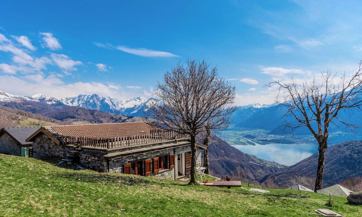 Peglio House | Baita Santina by Interhome