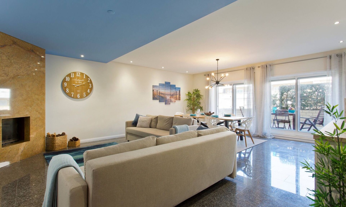 Canidelo Apartment | Beach Sunset – Oceanfront Apartment with Terrace and Sea View