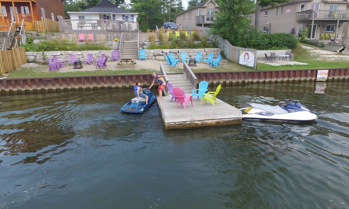 Wasaga Beach Cottage | Beach1,com - Riverfront Cottage #3