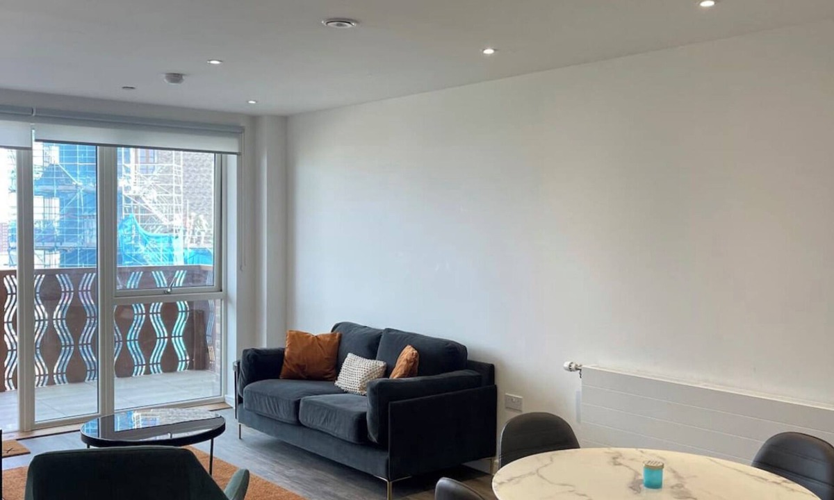 Gascoigne Apartment | Brand new 1 bed luxury apartment, Balcony with amazing views