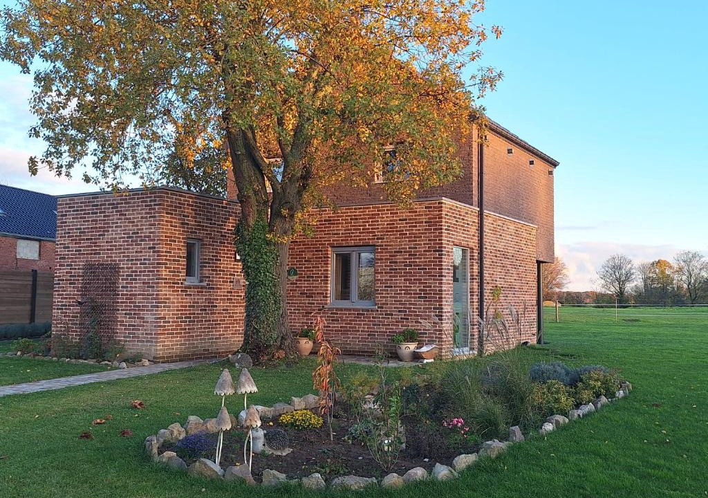Vellereille-les-Brayeux House | Côté Jardin