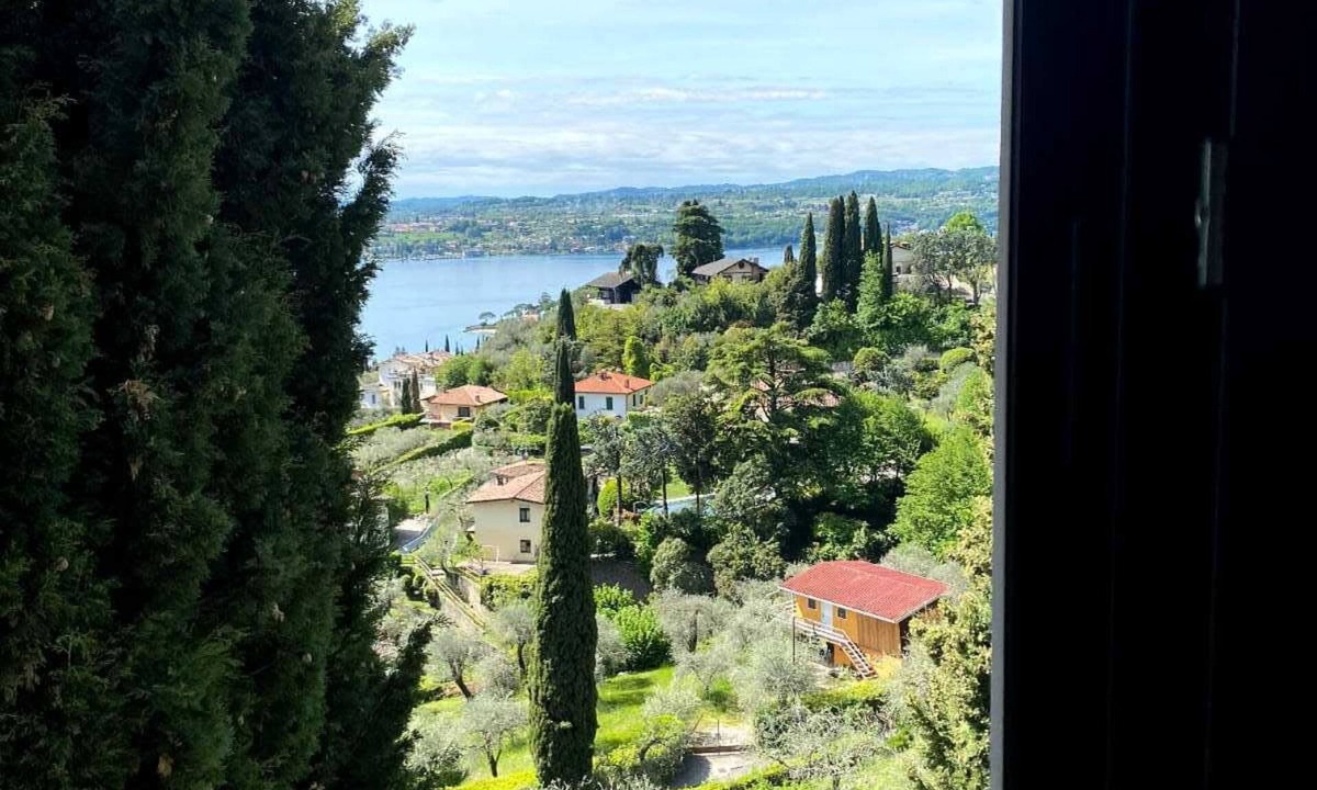 Gardone Riviera Apartment | Ca' Cia Yellow Flat