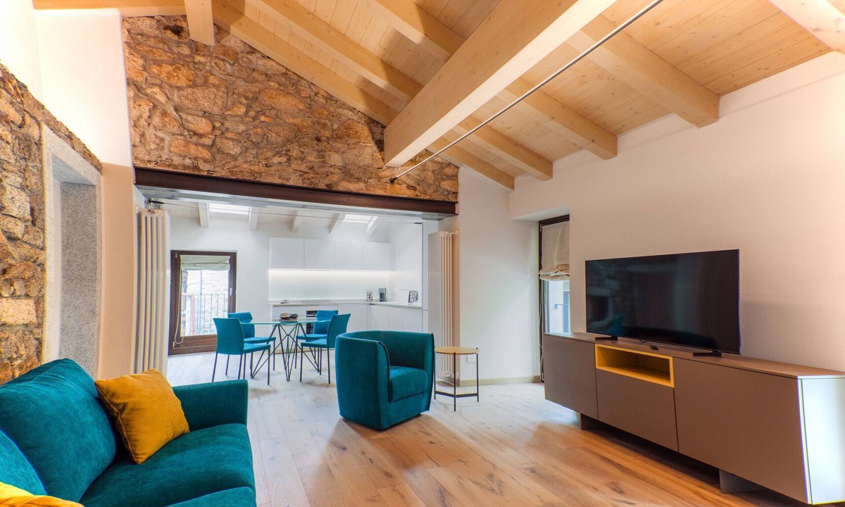 Montorfano Apartment | Ca Vincenza boutique apartment in Montorfano