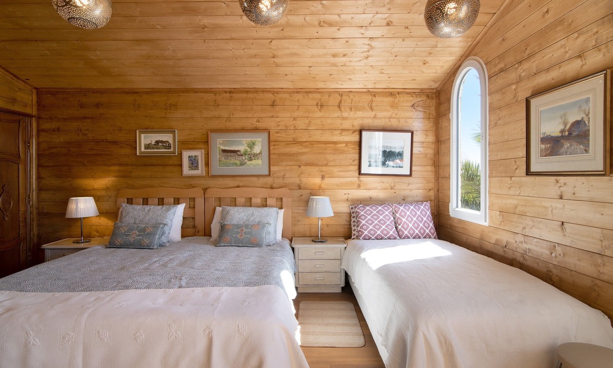 Vale Formoso Apartment | Cabana Garden House with Shared Pool, Panoramic View & Wi-Fi