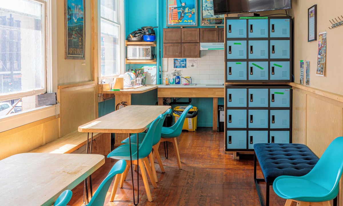 Central Hostel | Cambie Downtown Hostel
