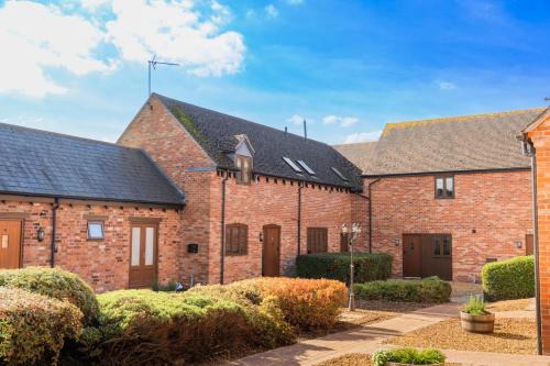 Priors Marston House | Canalside Cottage, 5 Folly Cottages, Napton