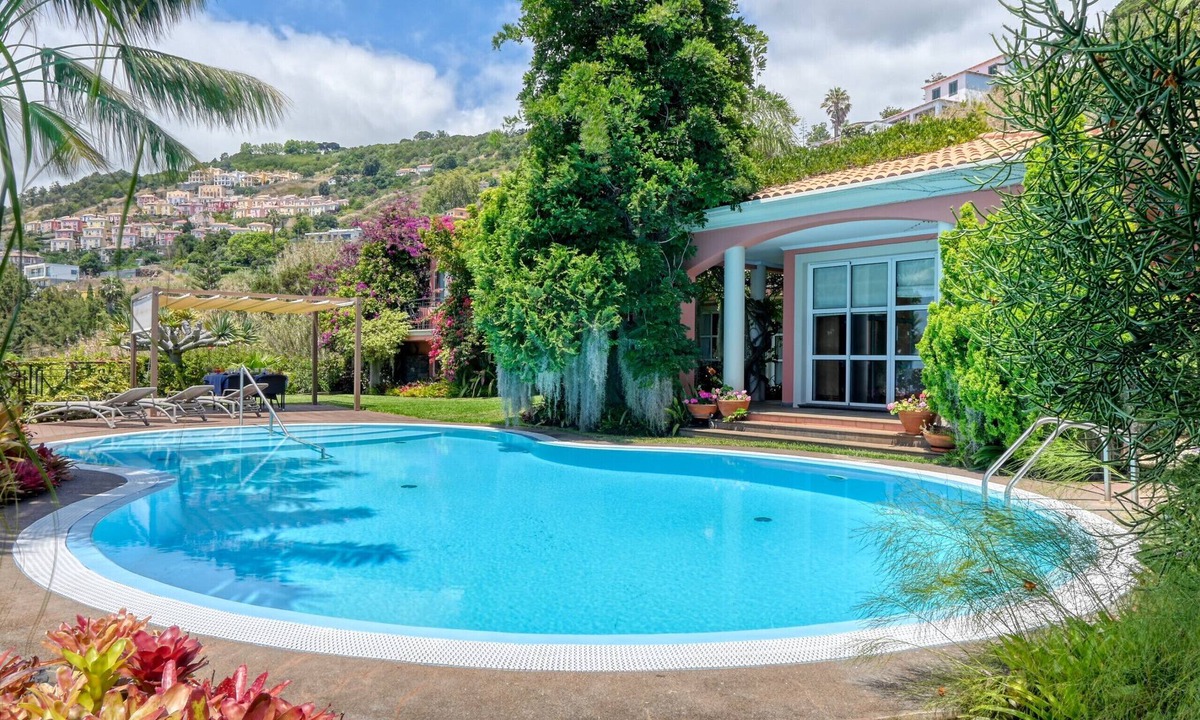 Sao Goncalo Villa | Casa das Bromélias, a Home in Madeira