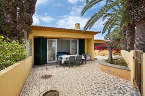 Campo de Baixo House | Casa de férias a 75 metros da praia
