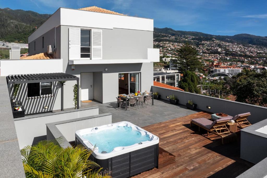 Santo Antonio House | Casa Tabaibo by An Island Apart