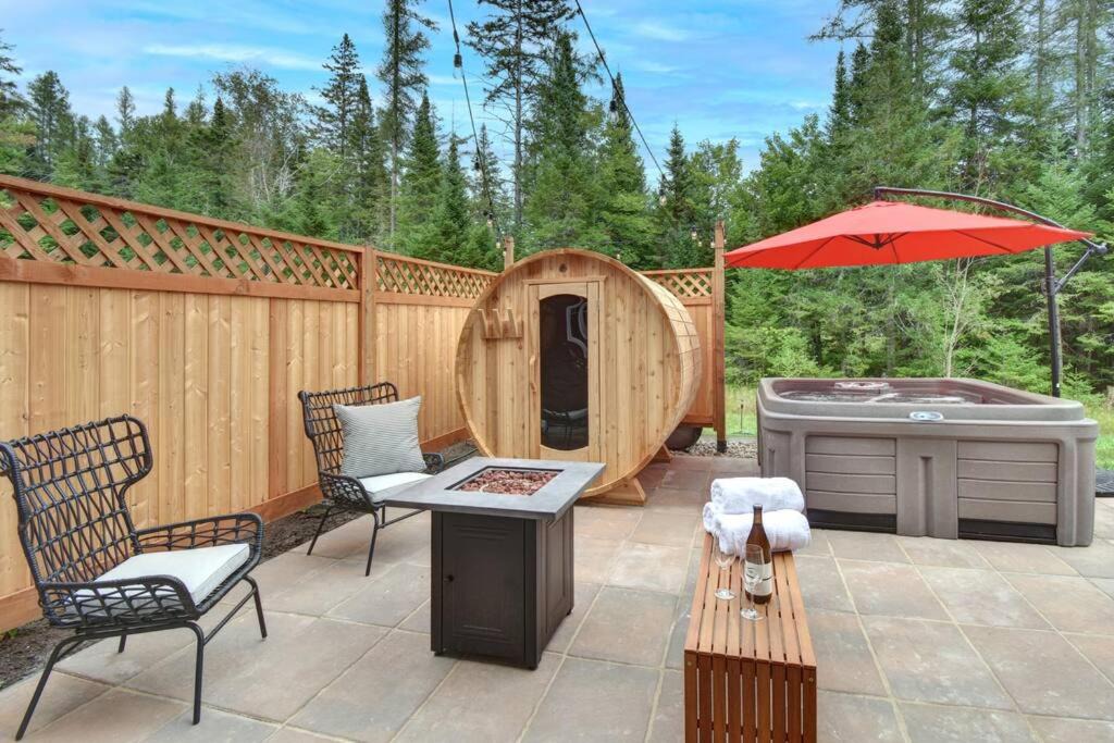 Lac-Superieur Villa | Chalet SPA SAUNA Tremblant
