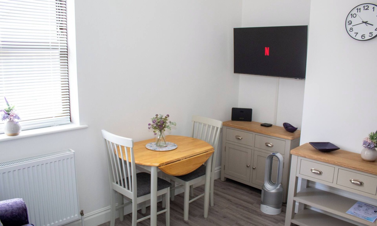Heybridge Apartment | Charming 1-bedroom apartment in beautiful Maldon with WiFi