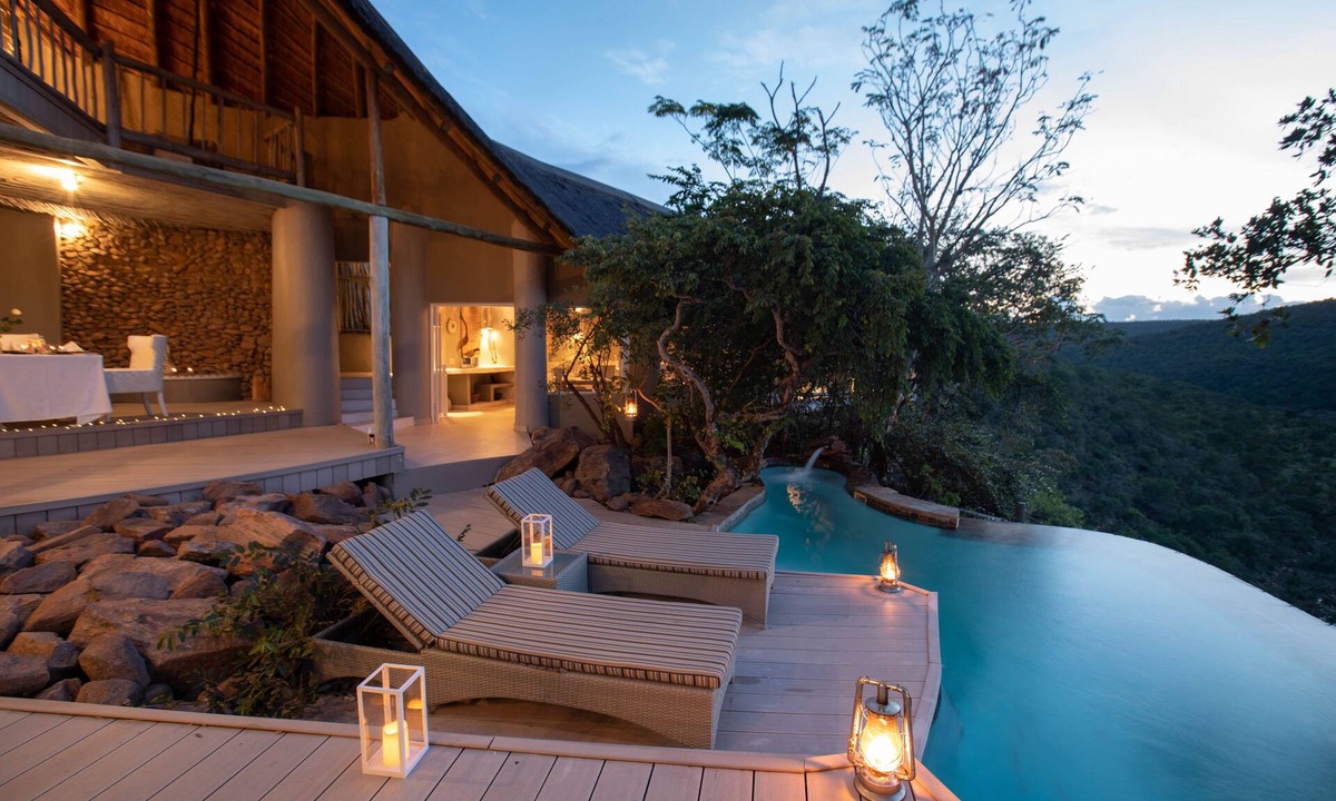 Vaalwater Hotel | Clifftop Exclusive Safari Hideaway