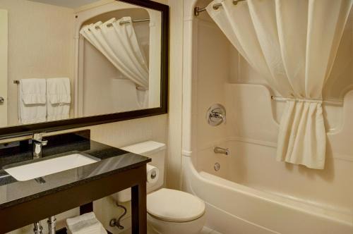 Comfort Inn | Pickering