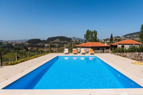 Castelo de Paiva House | Comfortable house in Fornos with shared pool
