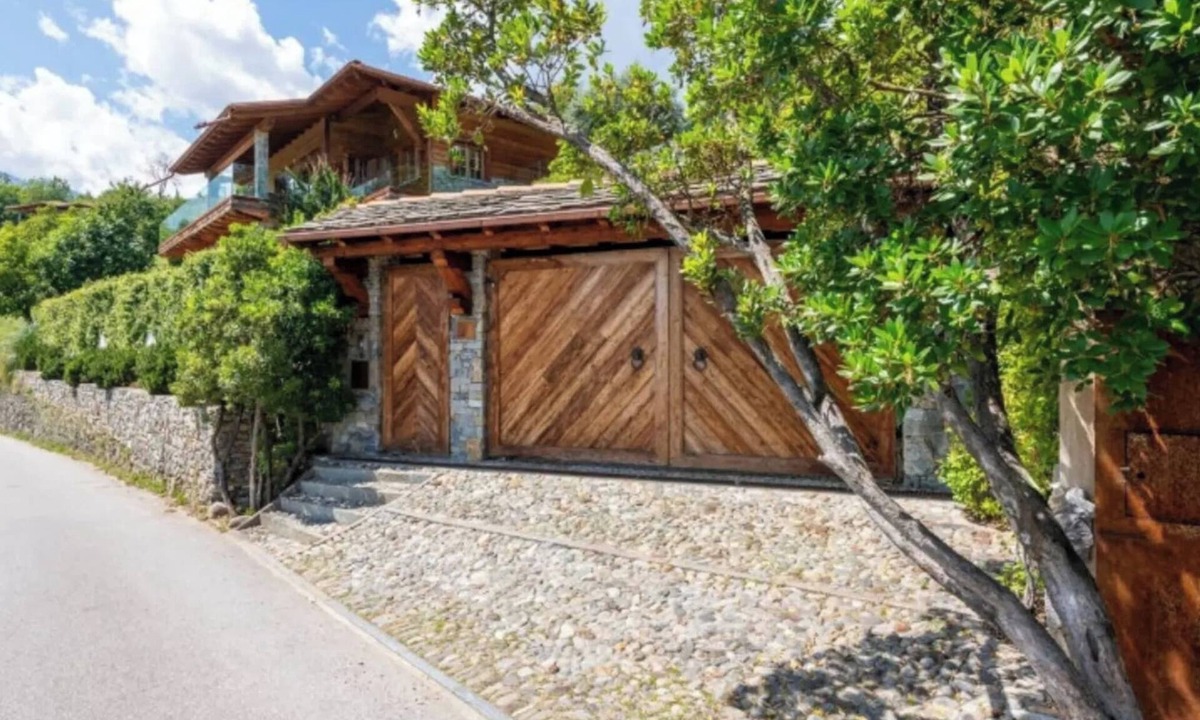 Stazzona Apartment | Como Lake Chalet San Gottardo (10guests+2children) Cin IT013218D29O3Z473