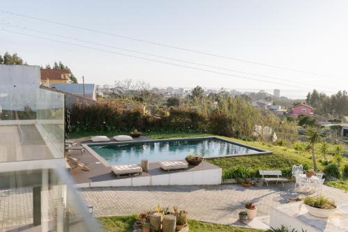 Tavarede Apartment | Condados 75 - Pool & Garden