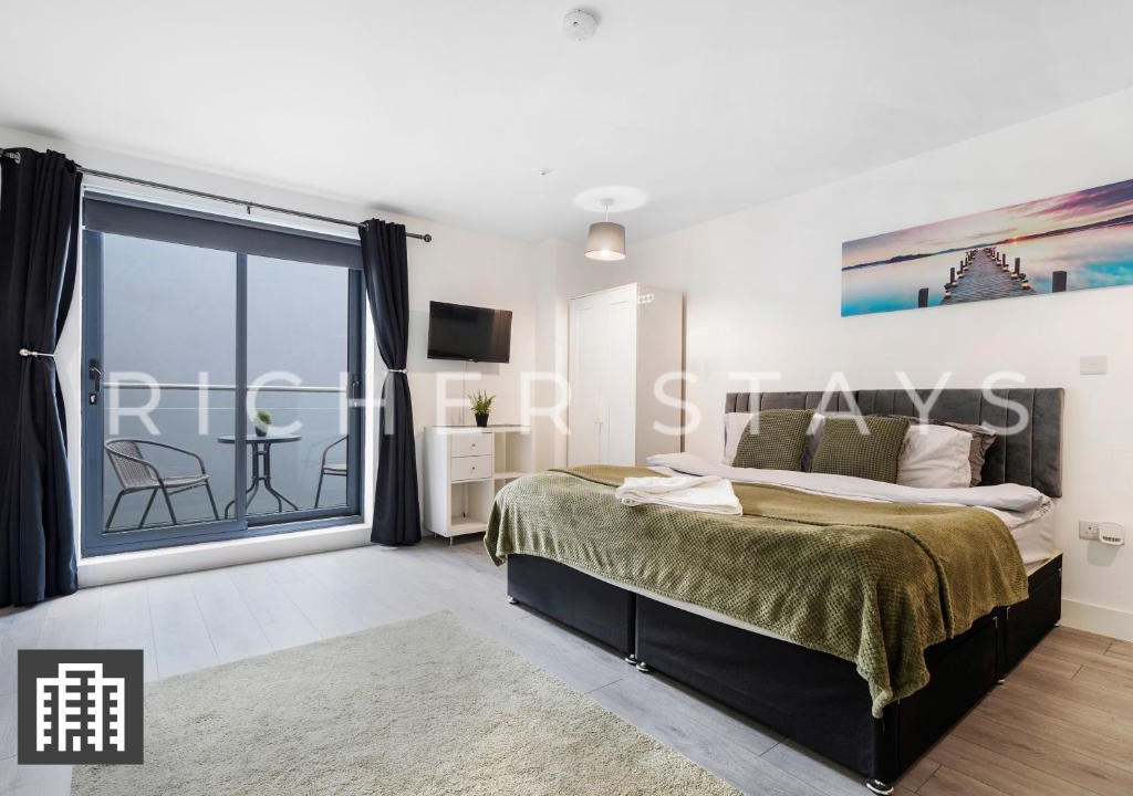 Hemel Hempstead Apartment | Cosy Studio Apartment- Hemel Hempstead High Street
