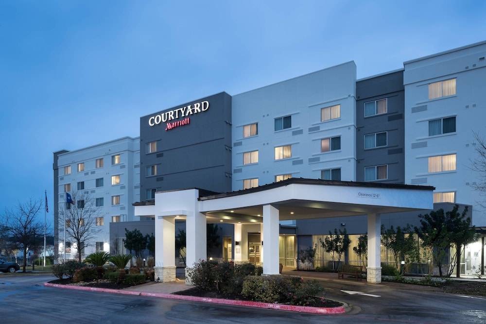 McNeil Hotel | Courtyard by Marriott Austin North/Parmer Lane