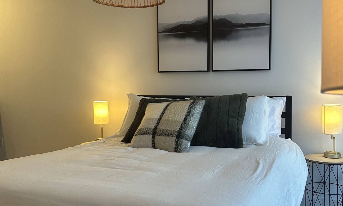 Mont-Tremblant Village Apartment | Cozy 5 minutes from the ski mountain! Ideal for a great friend or couple getaway