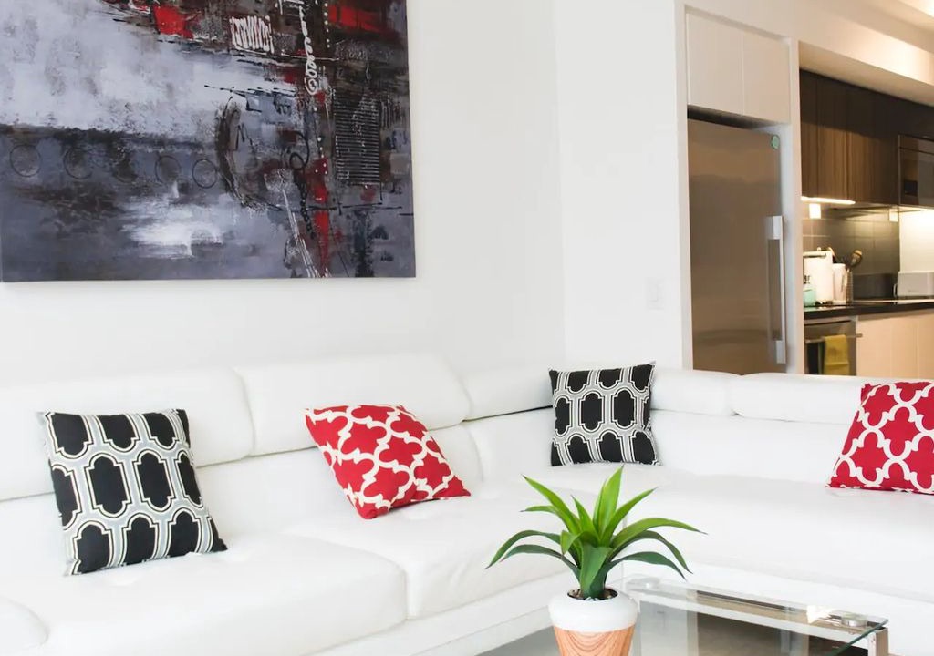 CityPlace Apartment | Cozy Family Suite Chic