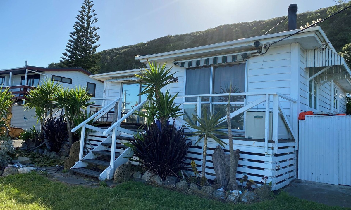 Lake Ferry House | Cozy home, plenty of room for the whole family