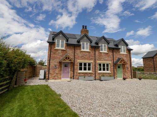 Oxhill House | Daisy Cottage