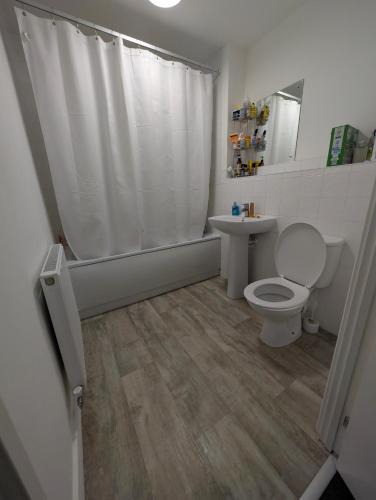 Reading House | Double room homestay