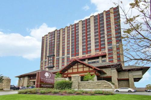 Doubletree Fallsview Resort | Fallsview