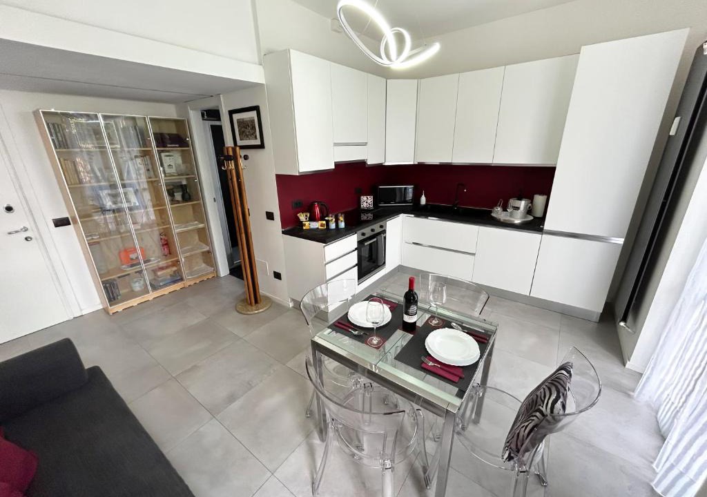 Rottole Apartment | [Elegance and tranquility at 10min from the centre!]