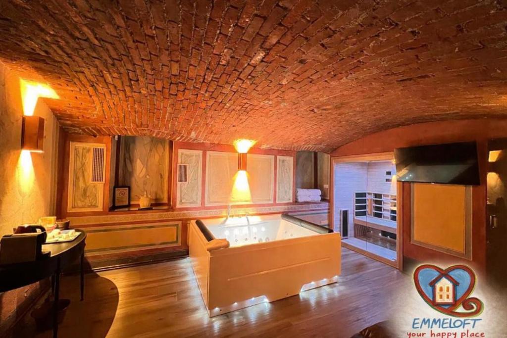 Porta Romana Apartment | Emme Loft I Sweet Moon - Exclusive Loft & Private Spa Milan