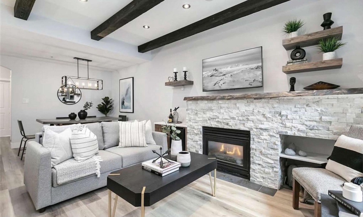 Peak Lodge Whistler | Whistler Cay Estates
