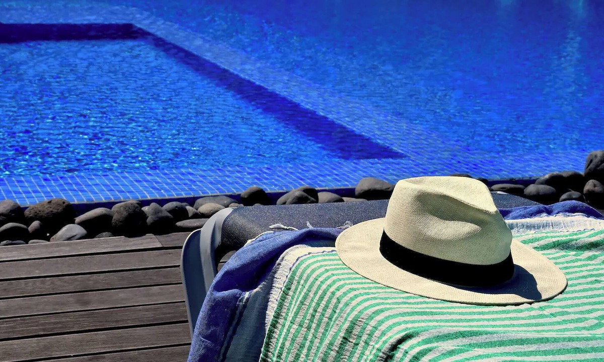 Sao Pedro Condo | Fantastic pool in the city center!