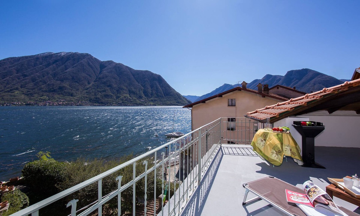 Colonno House | Felice sul Lago, Colonno, Italy